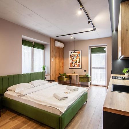 Leogrand Apartments On Shevchenka 38-1 Лвив Екстериор снимка